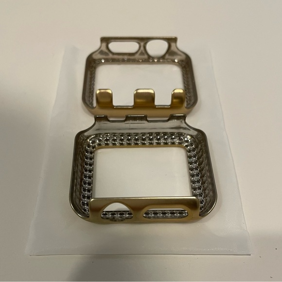 NEW! Champagne/Rhinestone Apple Watch Band - Picture 10 of 14